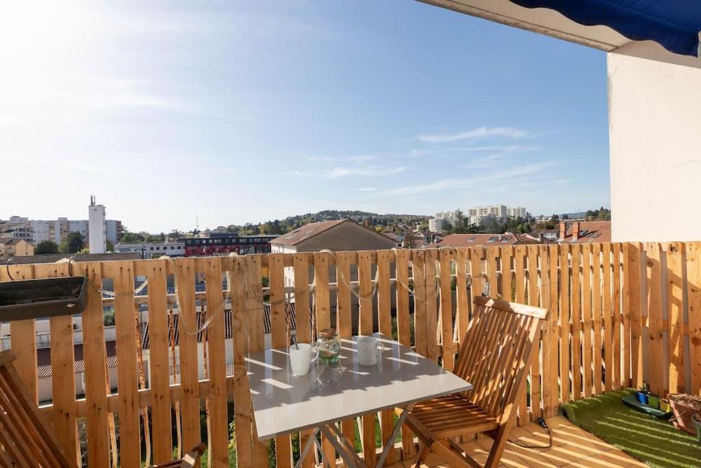 Cabana & Grand Appartement Cosy - Parking & Balcon Villefranche-sur-Saone Exterior photo